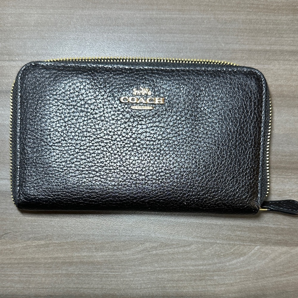 Coach Black Textured Leather Zip Wallet